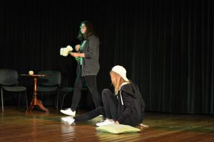 Zespół Teatralny „Szpila”  z Zespołu Szkolno-Przedszkolnego w Woli Kiełpińskiej