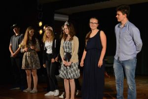 Zespół Teatralny „Szpila”  z Zespołu Szkolno-Przedszkolnego w Woli Kiełpińskiej
