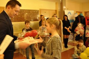 Uroczyste wręczenie nagród w konkursie "Kartka walentynkowa"