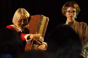 Spektakl Teatru po 40-tce "Dokądkolwiek"