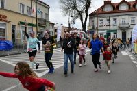 Bieg z książką podczas biegu Wojciechowego 24.04.22 r.