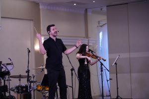 Dzień Kobiet „Wodecki | Grechuta akustycznie”