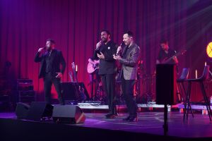 Tre Voci "With Love"