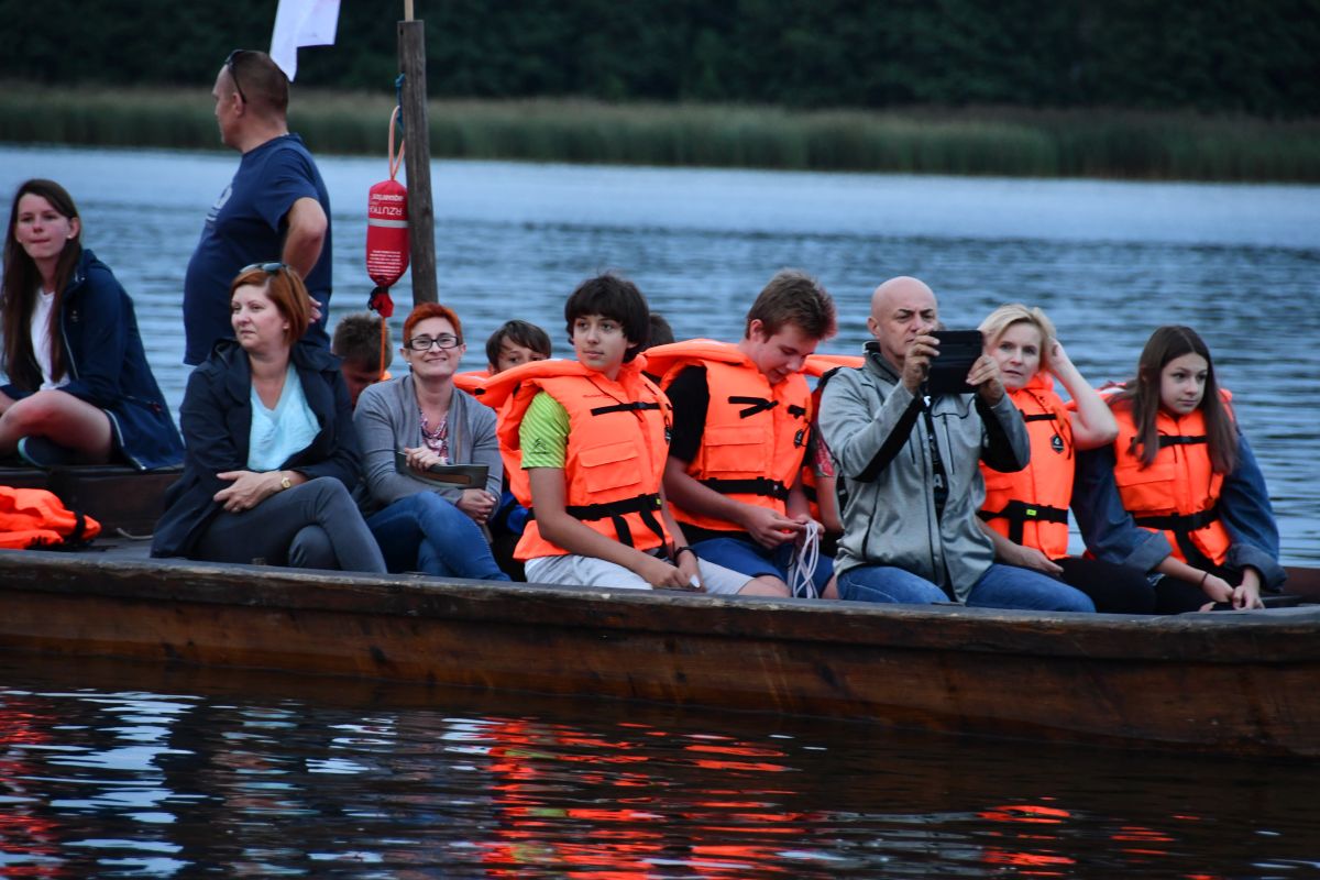 Bezpłatne rejsy po Narwii